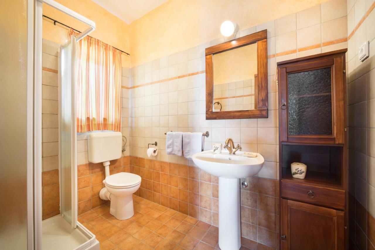 Apartmani Hrelja Labinci エクステリア 写真